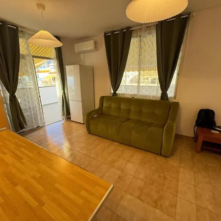 Beautiful Spectacular Terrace Apartment *